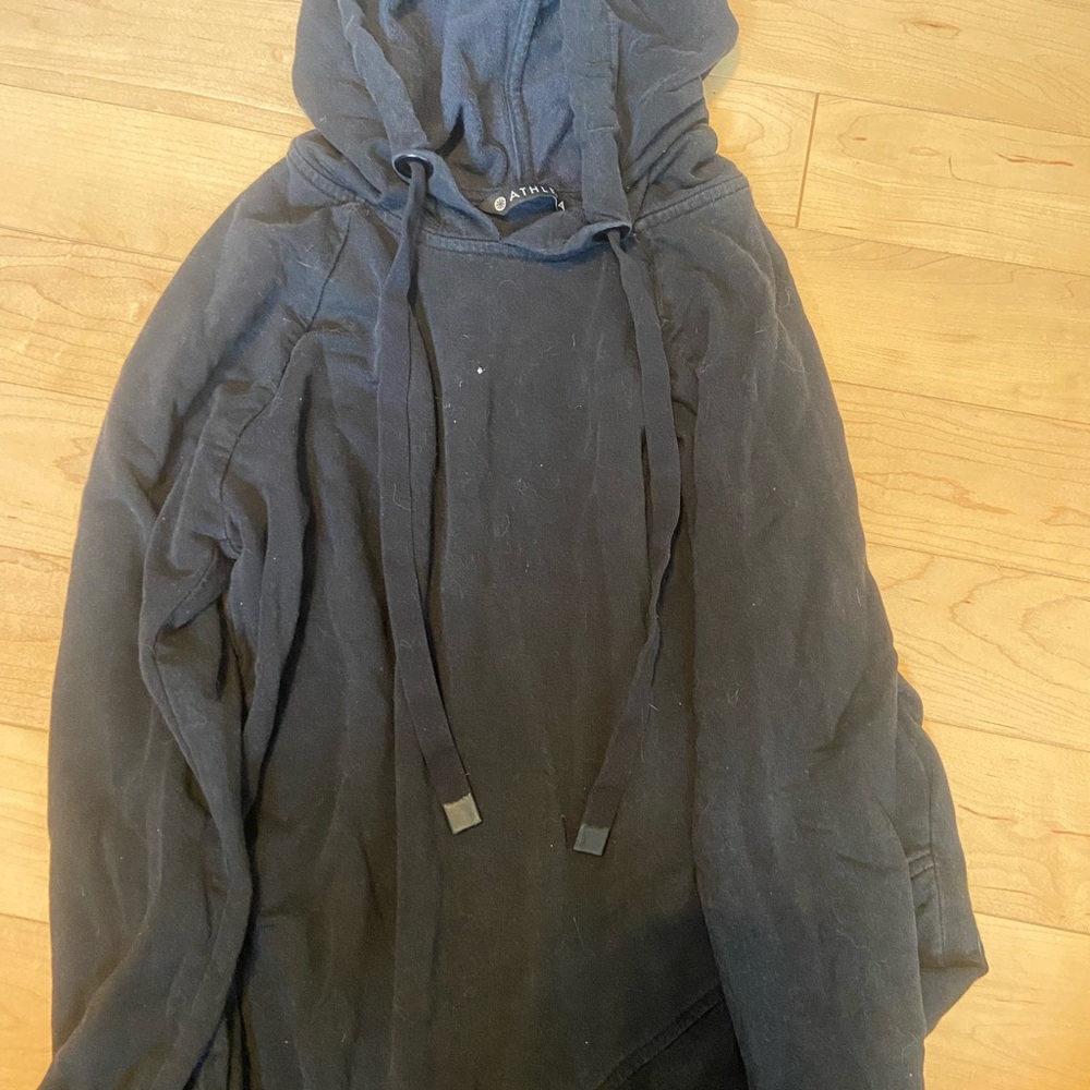 Athleta black pullover